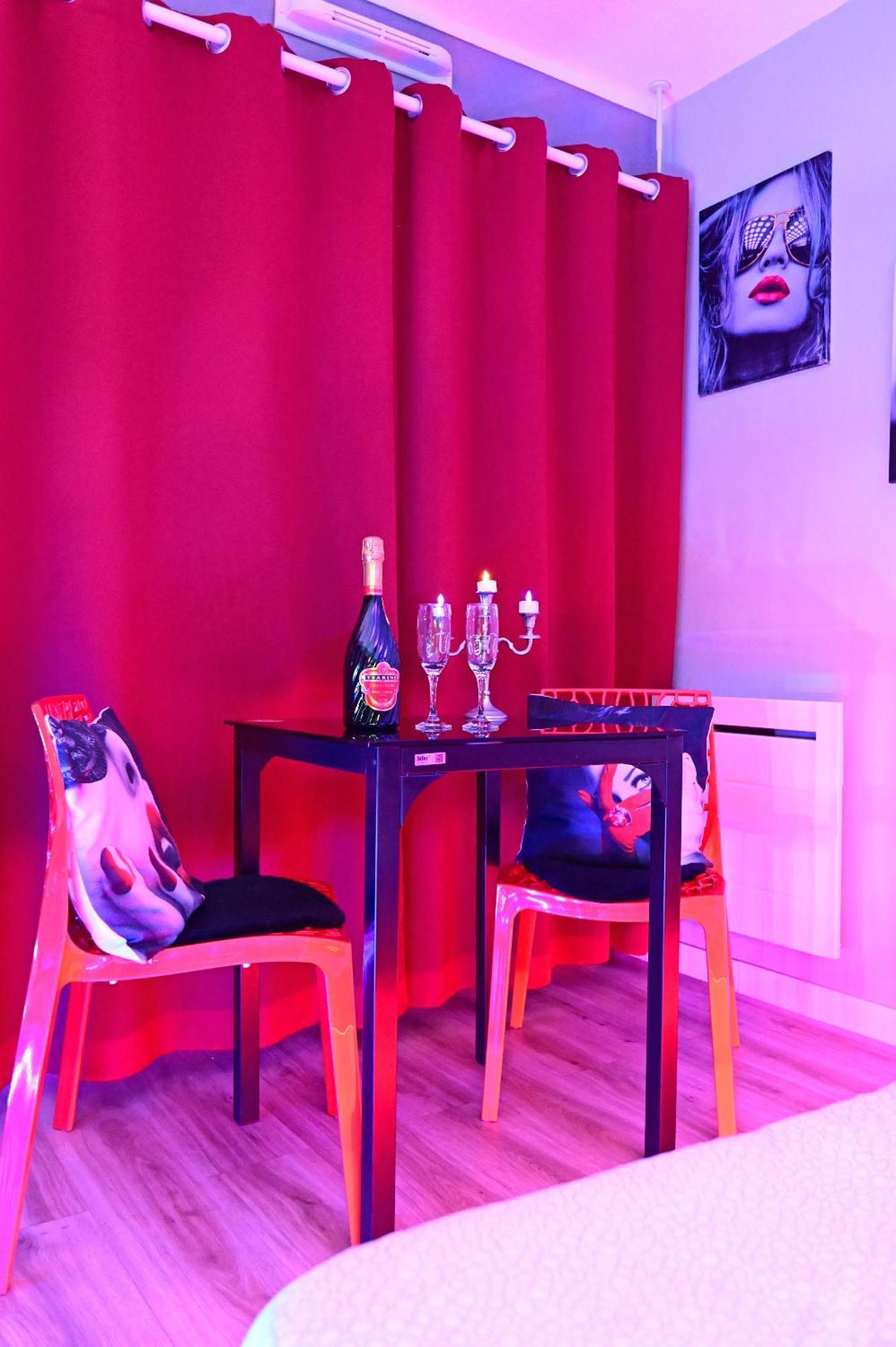 Grand Studio BISCARROSSE PLAGE Une nuit A 2 avec Sauna Luxe, Balnéo, Océan rien que pour vous Exterior foto